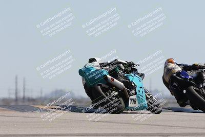 media/Oct-04-2025-CVMA (Sat) [[408bcdd6e4]]/Race 7- Formula 40 MW and LW/